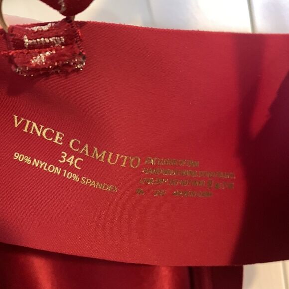 Vince Camuto bundle of 2 bras 34C - Picture 10 of 10